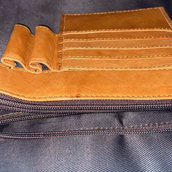 Vintage Ashlin Large Leather Handbag - Picture 8 of 15